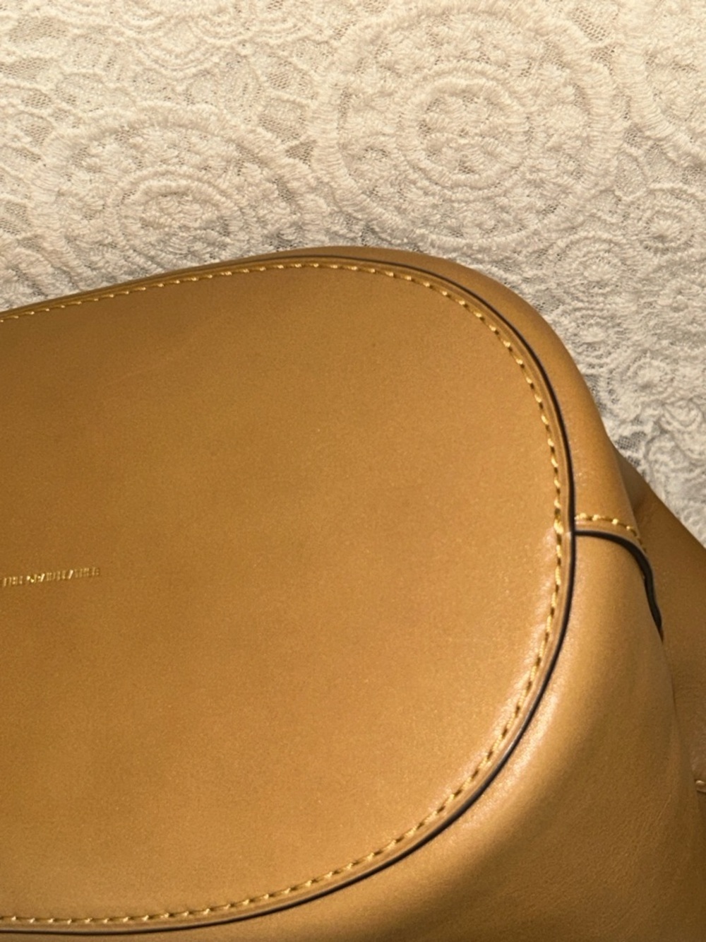 Gorgeous Coach Bleeker Bucket Bag - Picture 12 of 15